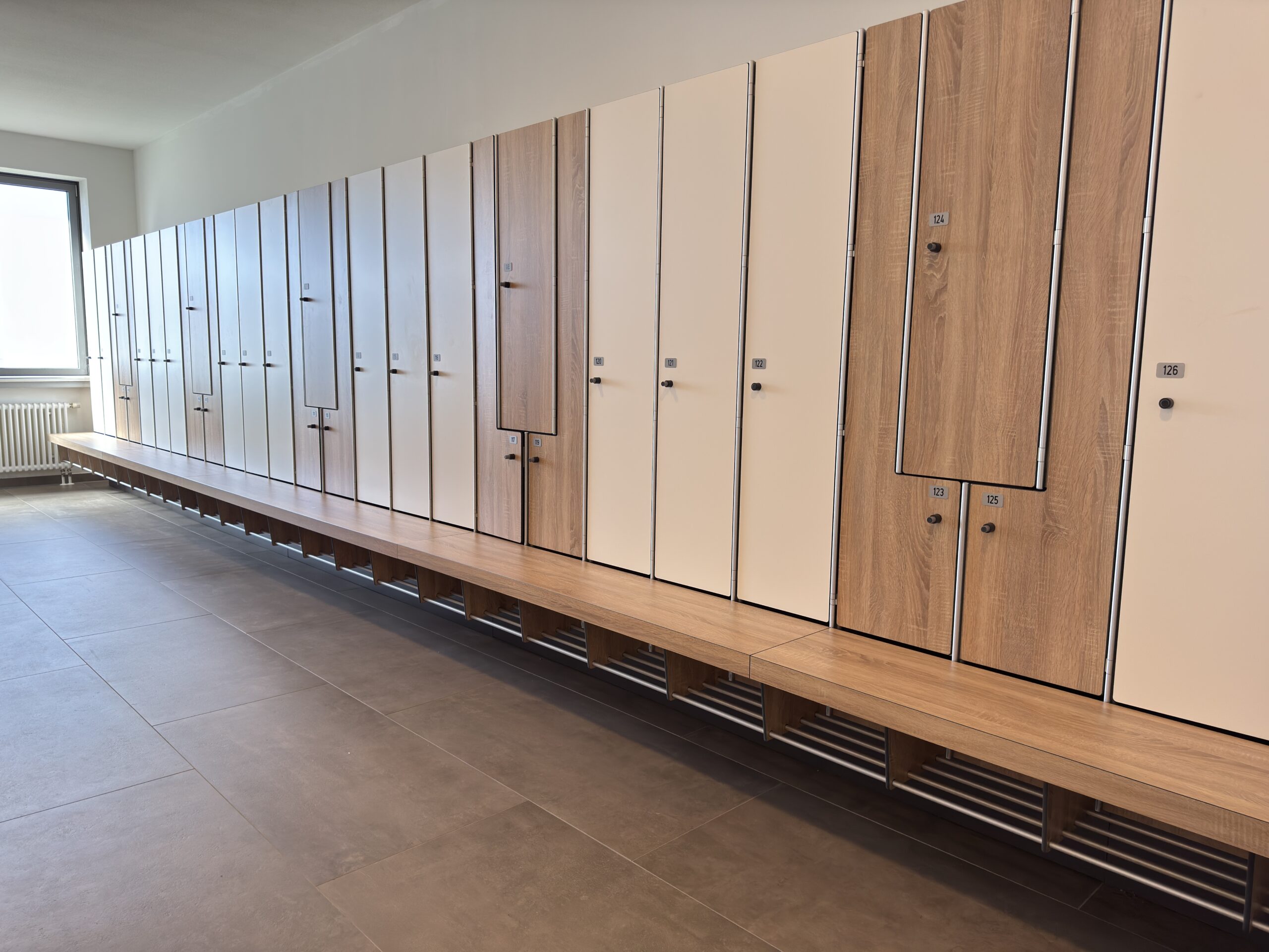 Umkleidebereich_Geschwender Innenausbau